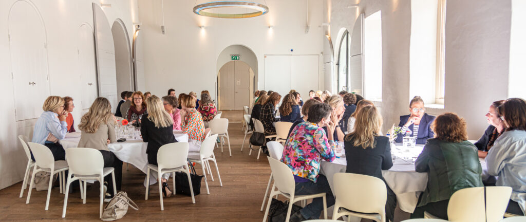 netwerken, community vrouwelijke leiders
